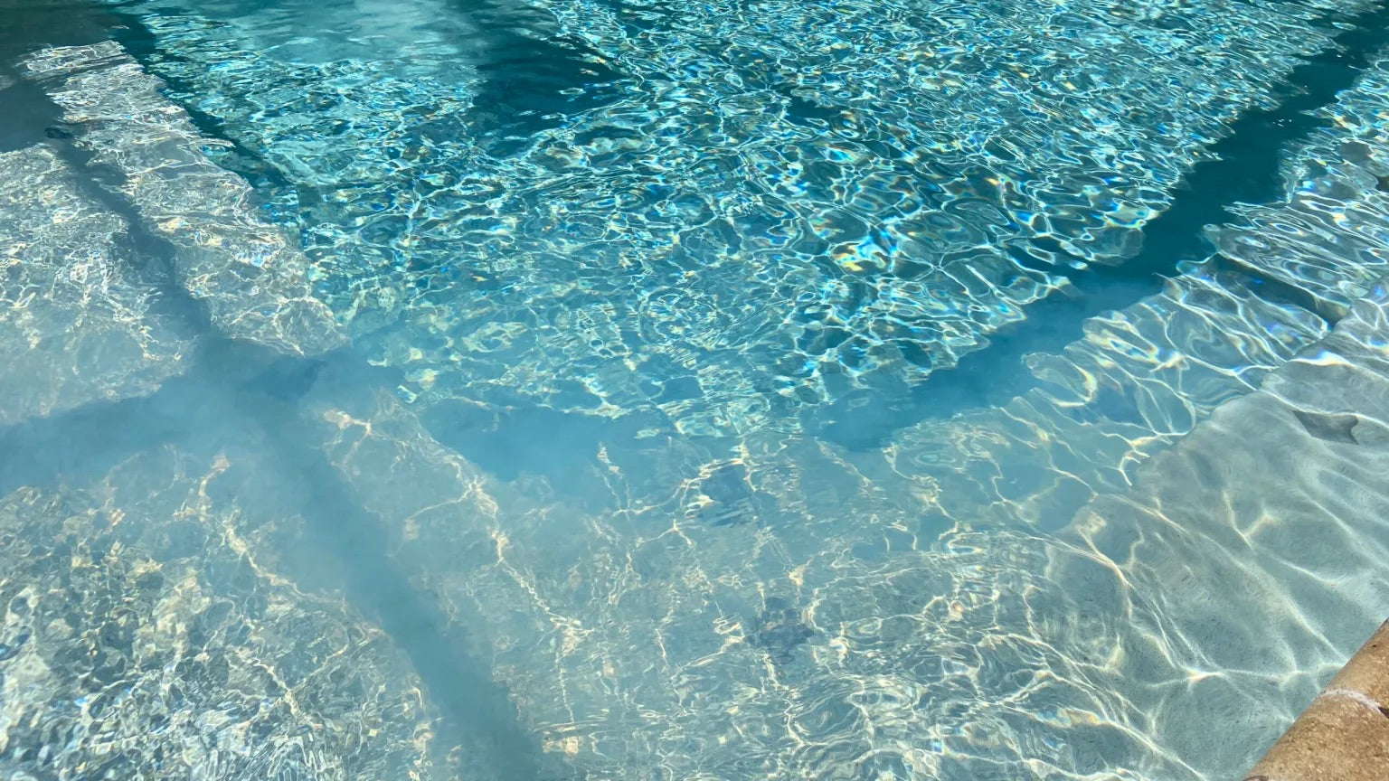 Why is My Swimming Pool Water Hazy? Guide to Your Salt or Chlorine Pool